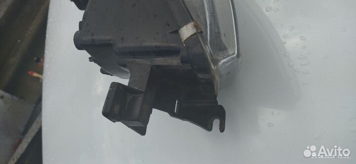 Фара левая мицубиси галант 8