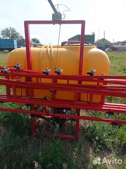 Опрыскиватель Lisicki P035, 2022