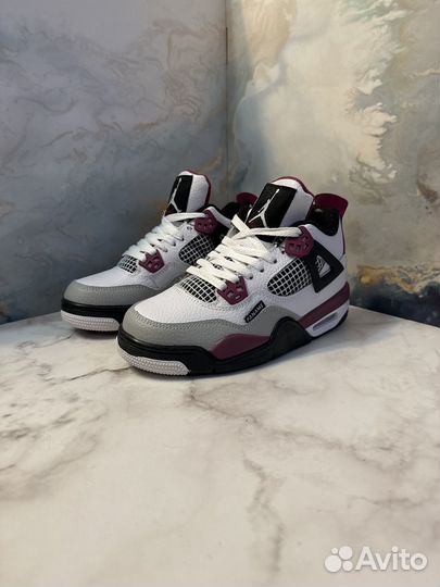 Кроссовки 40р Nike air jordan 4 retro