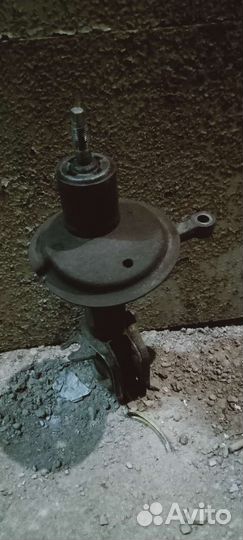 Передние стойки ваз 2109-10