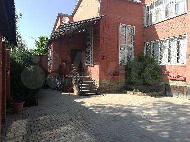 Дом 170 м² на участке 10 сот.