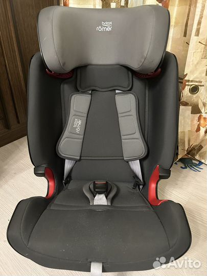 Автокресло britax romer advansafix IV 9-18 кг