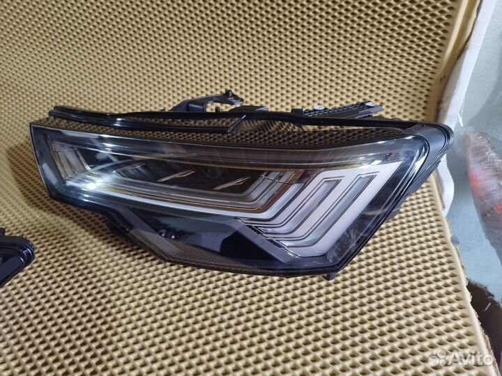 Фара audi A6 C8 matrix