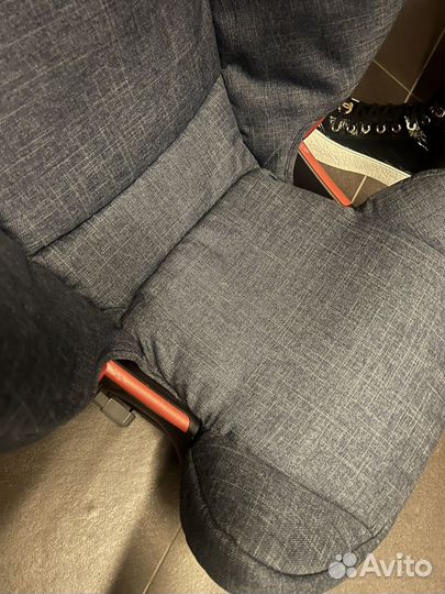 Детское автокресло rodifix maxi cosi