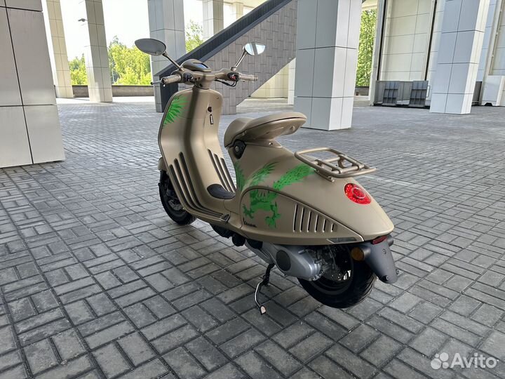 Скутер vespa 946 Dragon 125 (Limited)