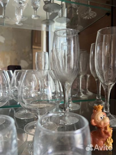 Хрустальный сервиз, бокалы, вазы