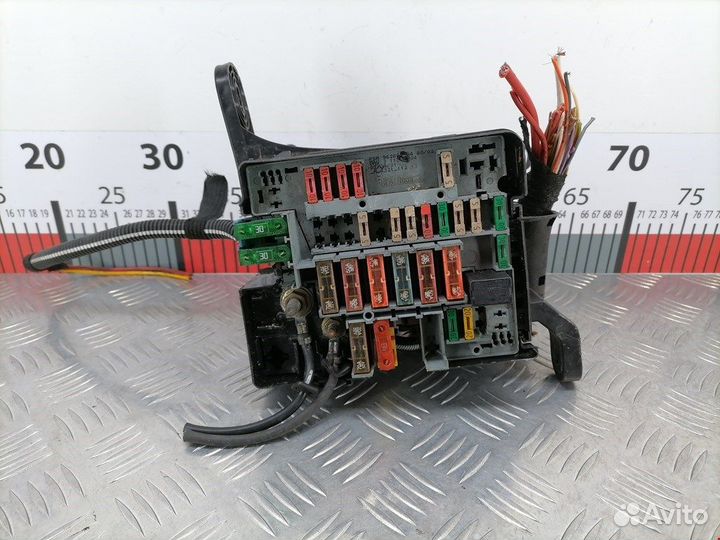 Блок предохранителей для Peugeot-Citroen 206