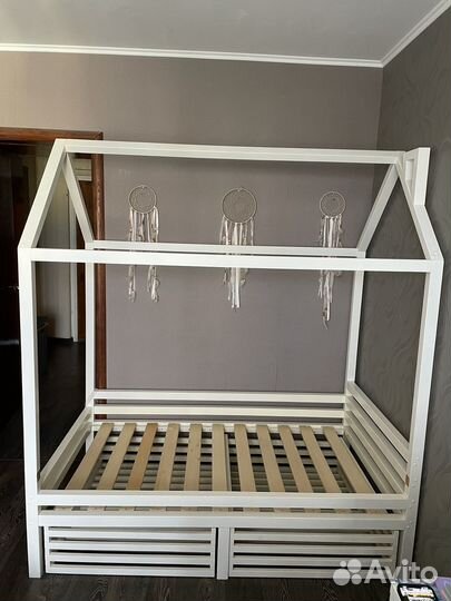 Кровать домик детская