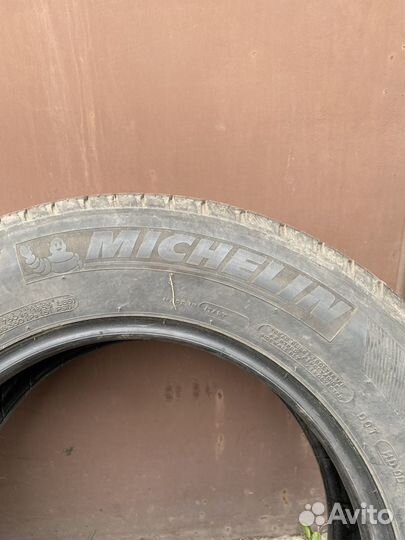 Michelin Latitude Tour HP 215/65 R16