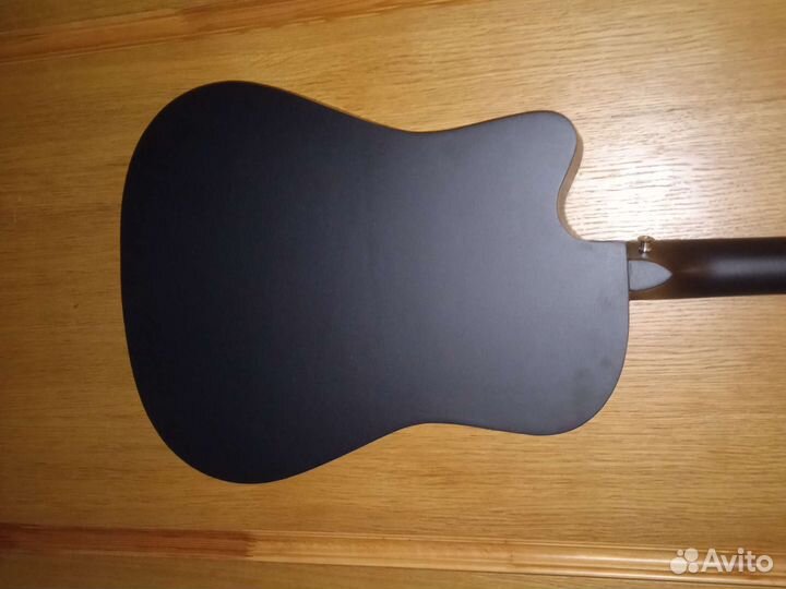 Акустическая гитара бу