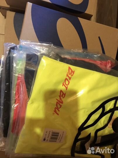 Выкуп теннисных ракеток из Европы