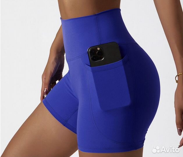Спортивные шорты
