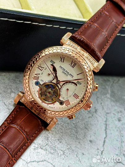 Красивые механические часы Patek Philippe