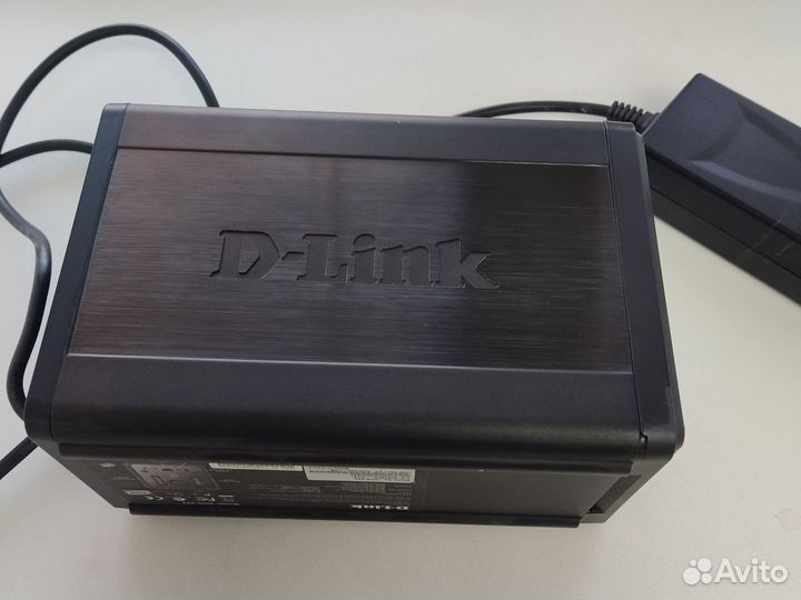 Сетевое хранилище NAS D-Link DNS-323