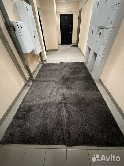 Ковер с коротким ворсом