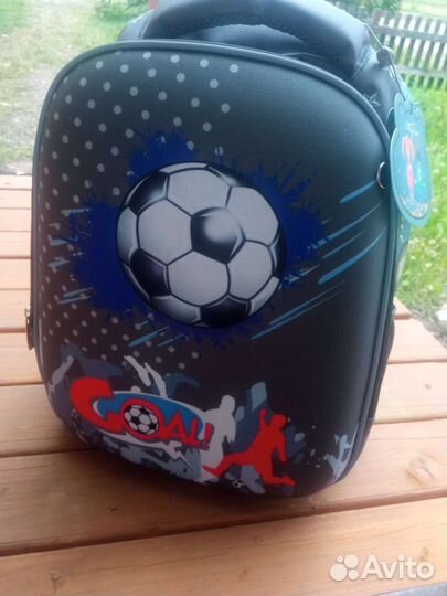 Ранец школьный для мальчика новый