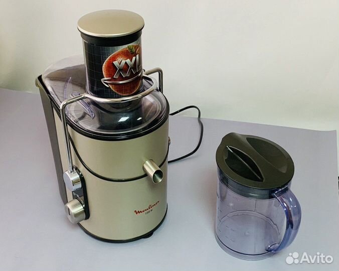 Соковыжималка центробежная Moulinex JU655Н30