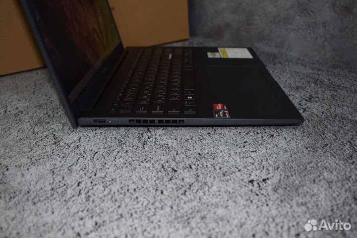 Новый ноутбук asus на Ryzen 7 5825U/ 16 дюймов
