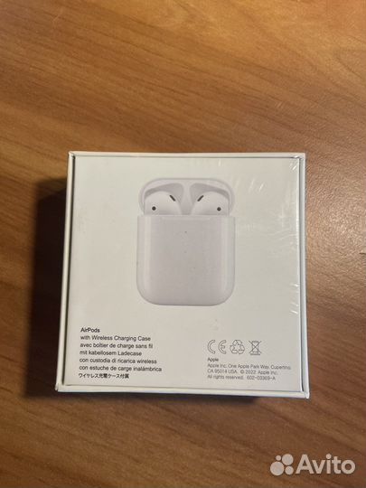 Наушники Apple AirPods