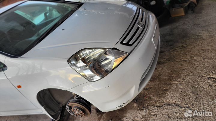 Ноускат, honda stream RN1 в разборе