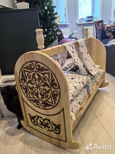 Детская кроватка бесык