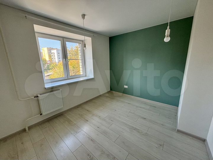 3-к. квартира, 55 м², 4/10 эт.