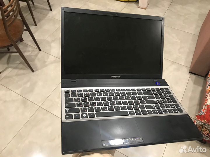 Ноутбук Samsung
