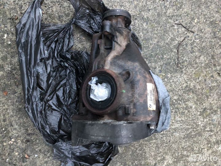 Редуктор задний мост бмв Х5 Е53 передаточнные 4.10