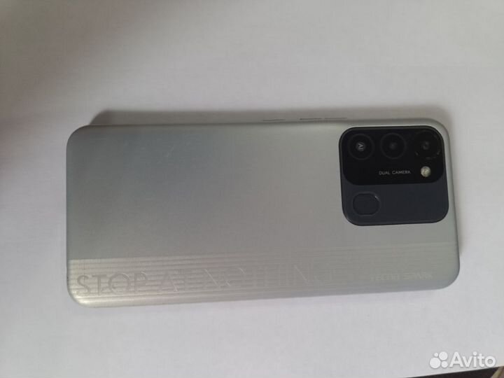 TECNO Spark 8C, 4/64 ГБ