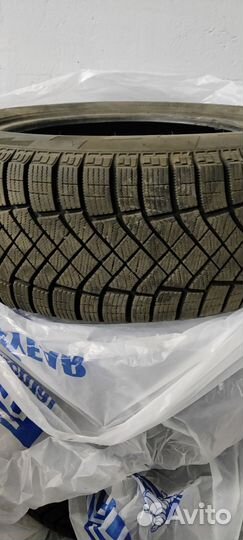 Pirelli Ice Zero 205/55 R16 94T