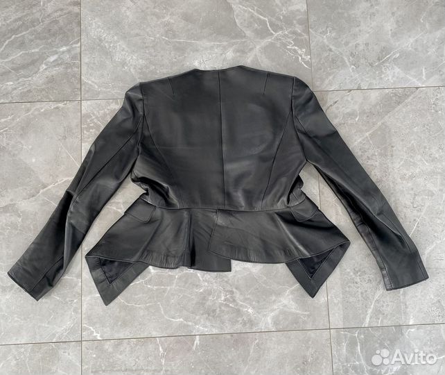 Кожаная курта Zara (из натуральной кожи) женская