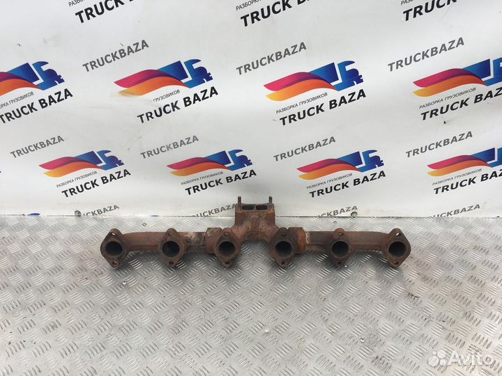 Коллектор выпускной в сборе