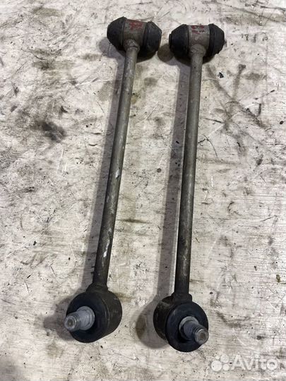 Стойка стабилизатора задняя Mercedes-Benz C-Class