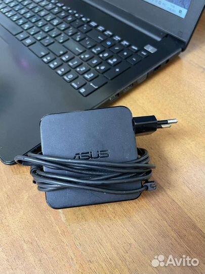 Ноутбук Asus X502C