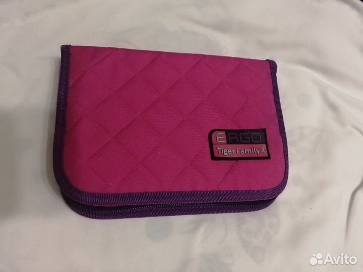 Пенал школьный