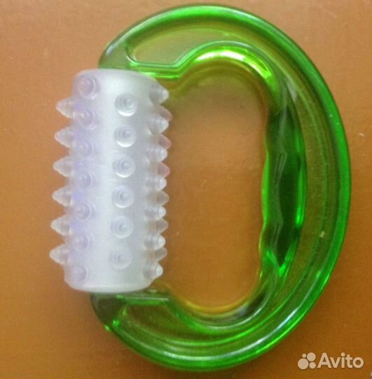 Массажёр зелёный 11*10см