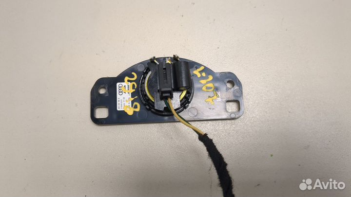 Динамик Audi A8 (D4), 2011