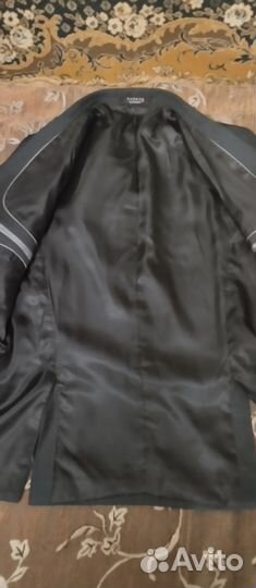 Пиджаки для мальчика 146, 152