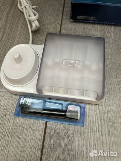 Зубная щетка oral b SMART 4