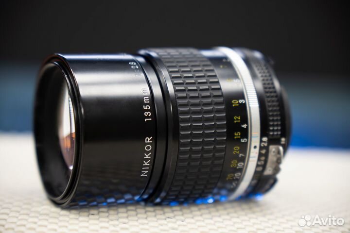 Объектив Nikon 135mm F2.8 Ai-S Nikor 1981-2005