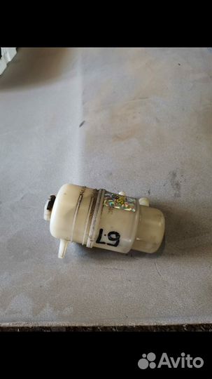 Mitsubishi lancer 9 бачок насоса гура