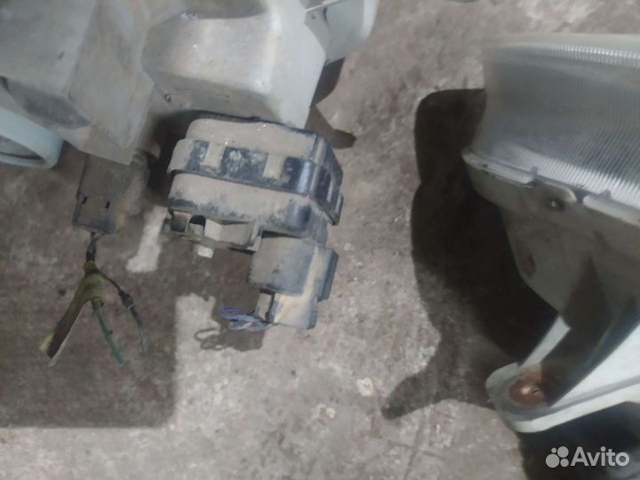 Фара Правая Хендай Акцент 2