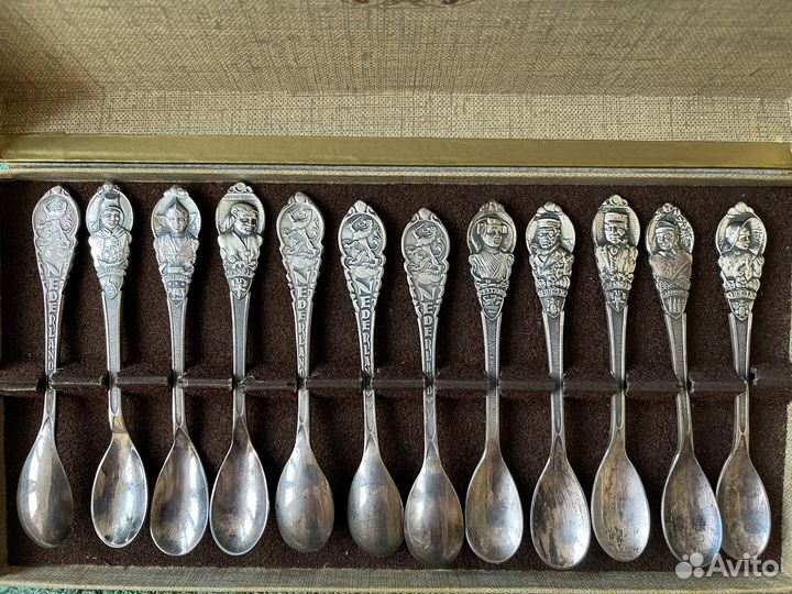 Антикварные чайные ложки Нидерланды