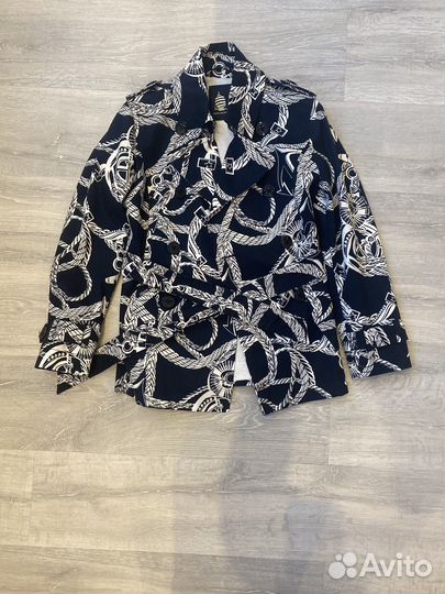 Ветровка-жакет