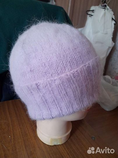 Шапки,жилет,косынки из собачьего пуха