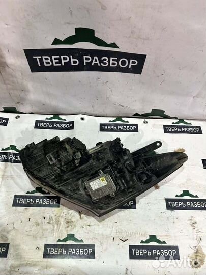 Фара ксеноновая Hyundai Santa Fe 3 2013