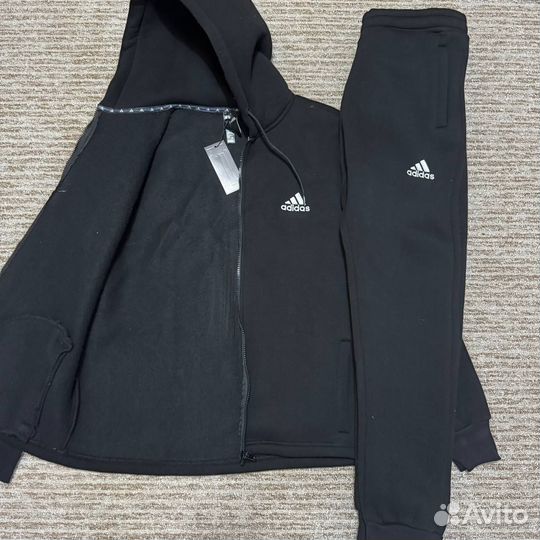 Спортивный костюм Adidas