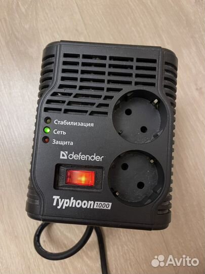 Стабилизатор напряжения Defender AVR Typhoon 1000