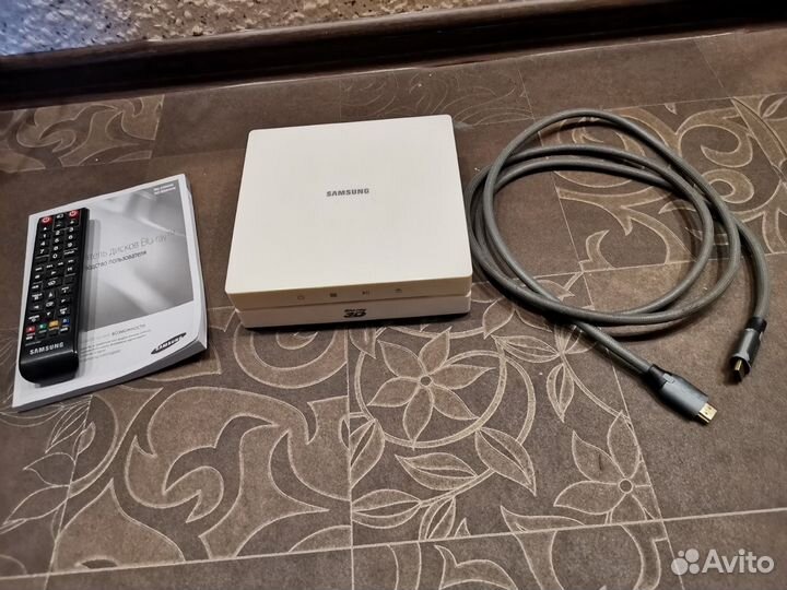 Smart BLU RAY плеер Samsng BD-ES6000E White