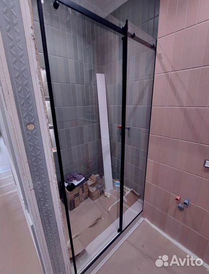 Душевая кабина из стекла